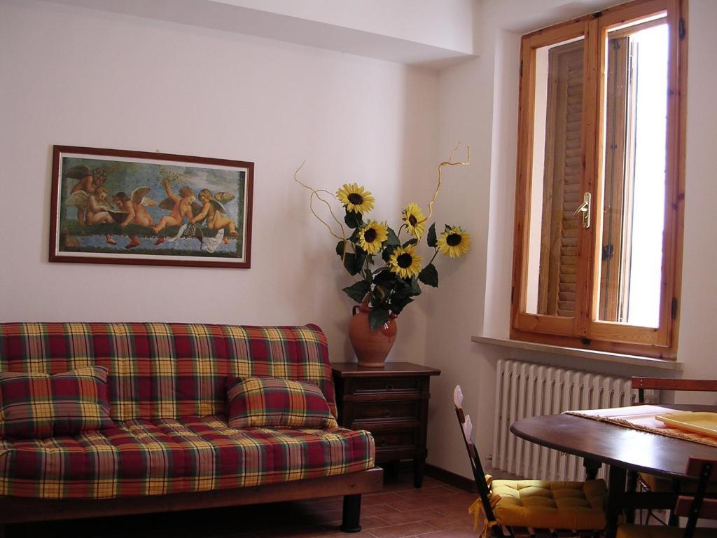 Casa Vacanze Del Pescatore 特拉西梅诺湖畔帕西尼亚诺 外观 照片